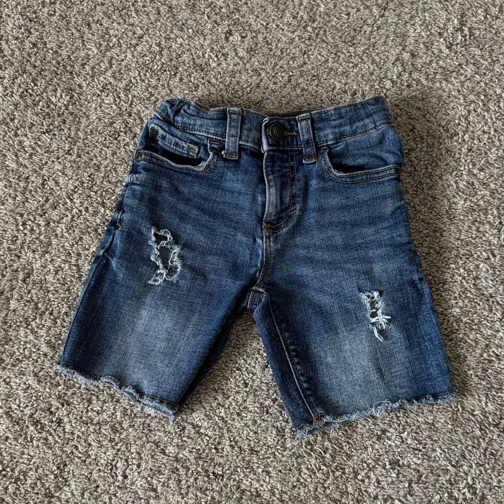 Old Navy Toddler boy distressed ripped denim Jean shorts size 4T